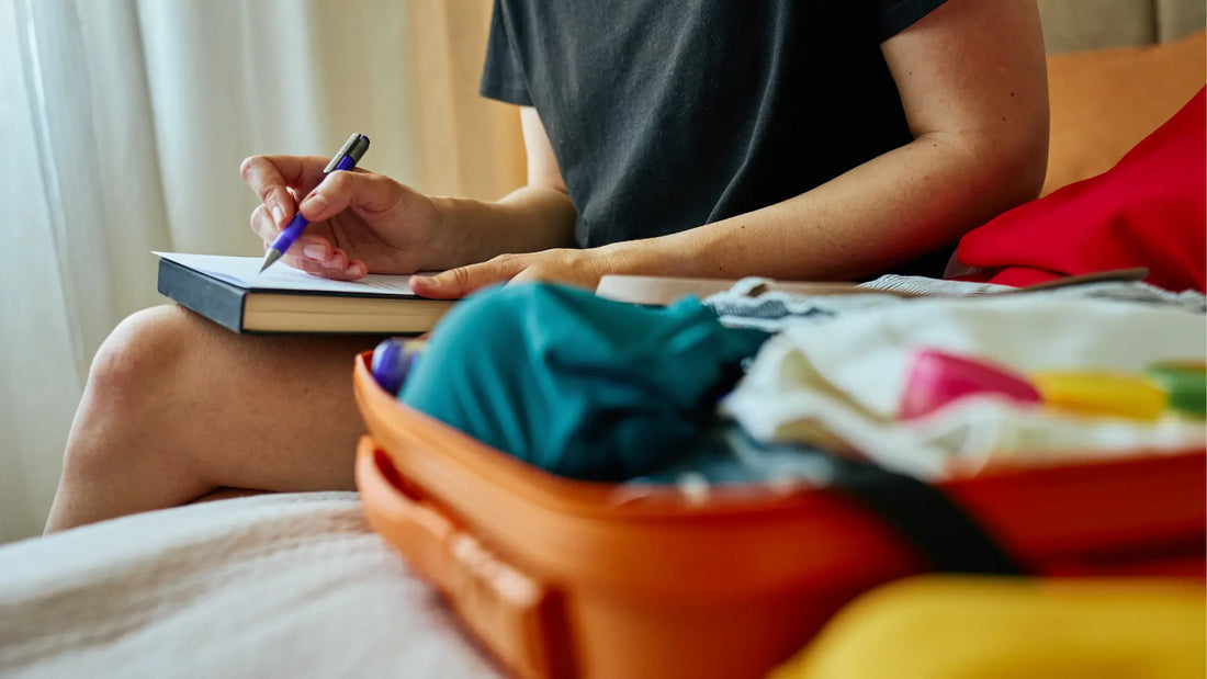 Voyager avec un diabète : que mettre dans sa trousse de secours ?